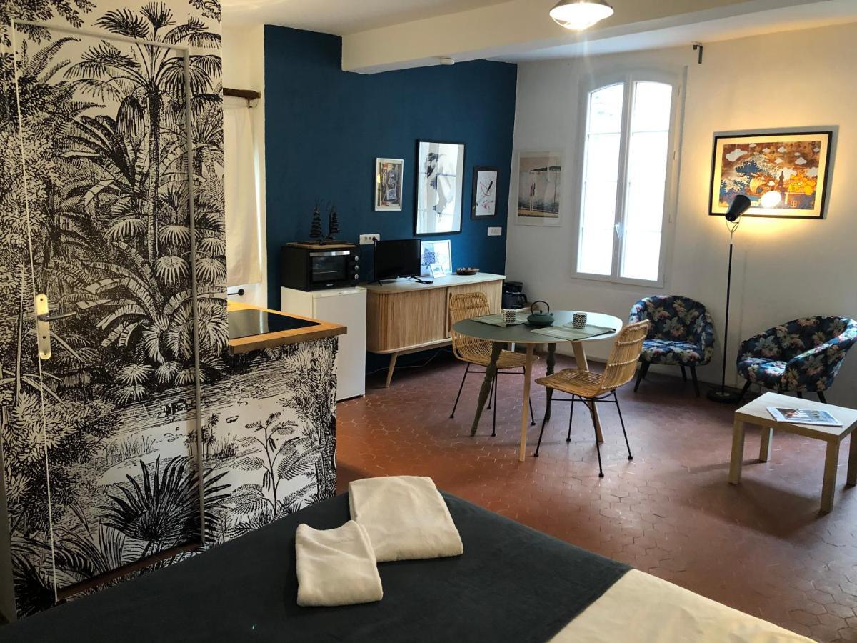 Appartement Grand Studio Rue du Panier à Marseille Extérieur photo
