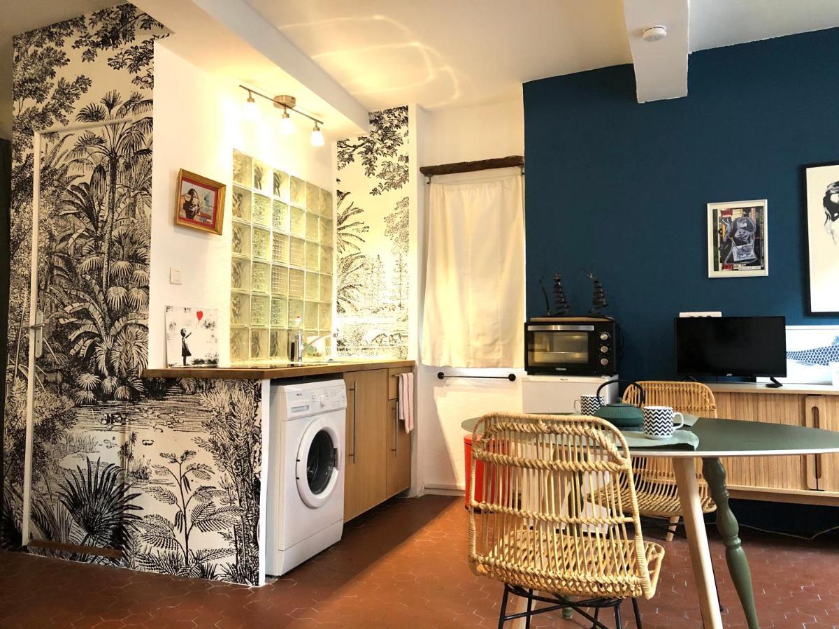 Appartement Grand Studio Rue du Panier à Marseille Extérieur photo