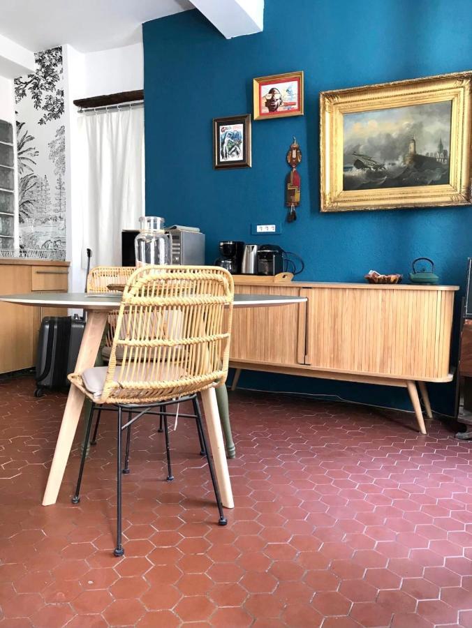 Appartement Grand Studio Rue du Panier à Marseille Extérieur photo