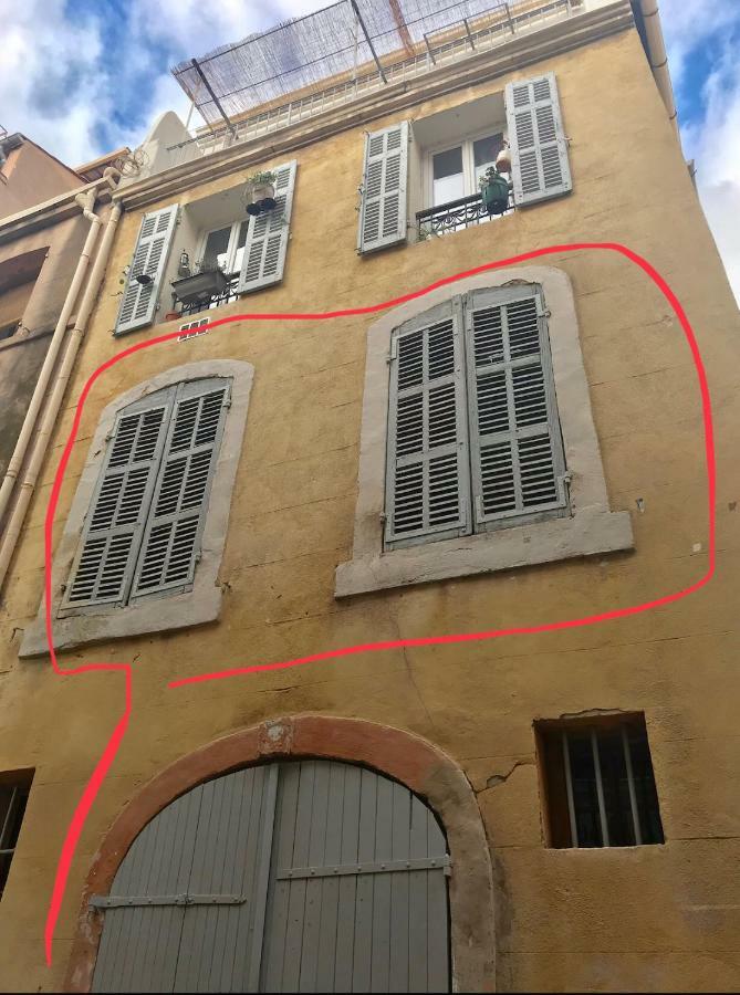 Appartement Grand Studio Rue du Panier à Marseille Extérieur photo